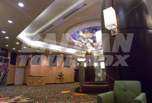 почивка в Embassy Suites By Hilton Niagara Falls - Fallsview