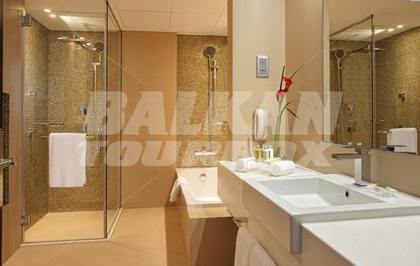 почивка в Cosmopolitan Hotel