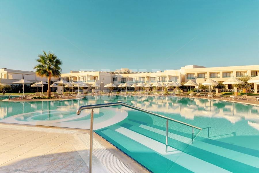 holiday in SENTIDO Apollo Blue