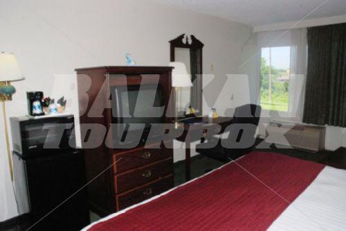 почивка в Best Western Holiday Plaza