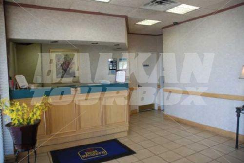 почивка в Best Western Holiday Plaza