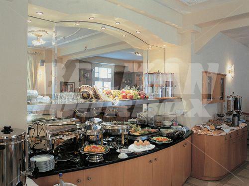 holiday in Minerva Premier Hotel