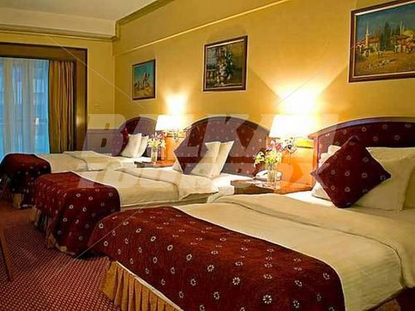 почивка в Delmon Hotel