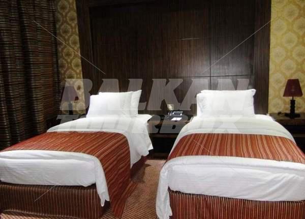почивка в Delmon Hotel