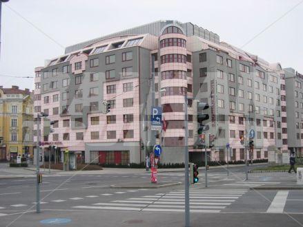 почивка в Renaissance Wien