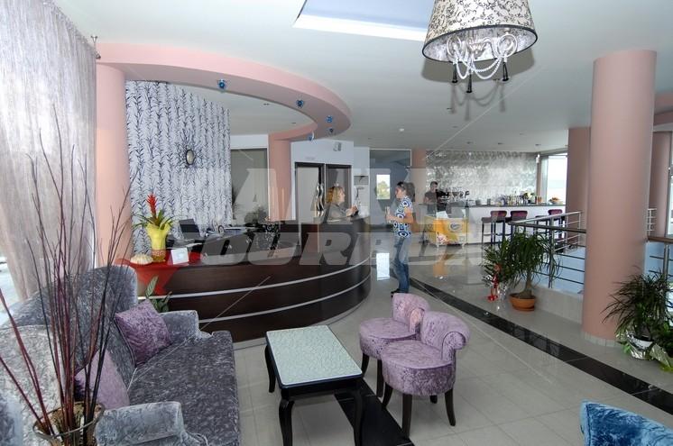 почивка в Blue Dream Palace Tripiti