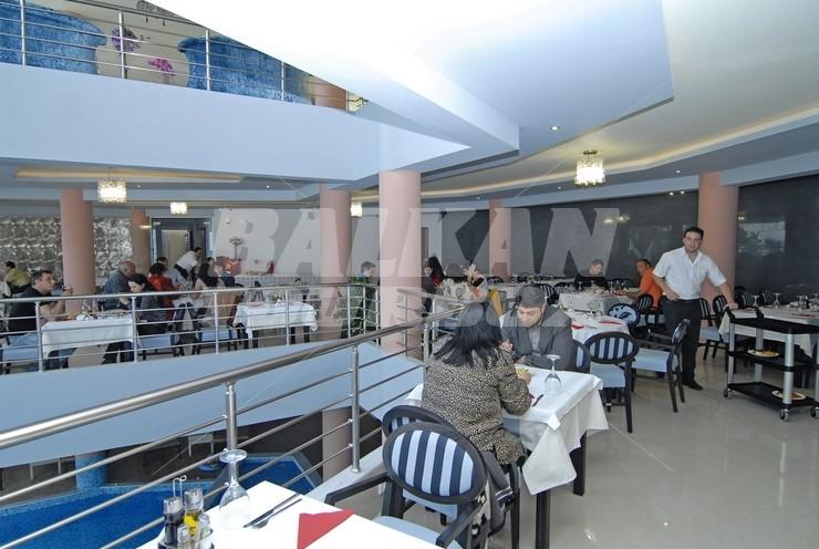 почивка в Blue Dream Palace Tripiti