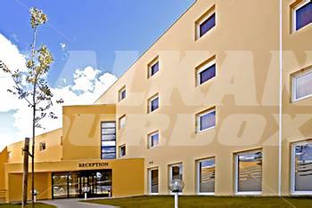 почивка в Montpellier Grand Angle Hotelience