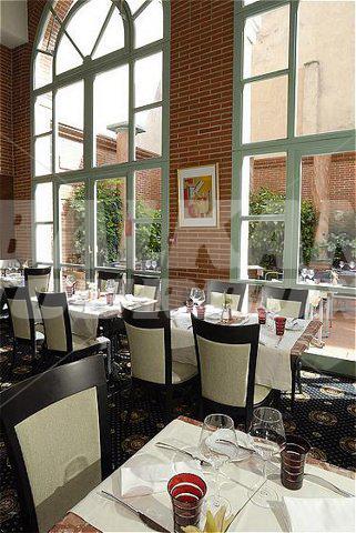 почивка в Crowne Plaza Toulouse