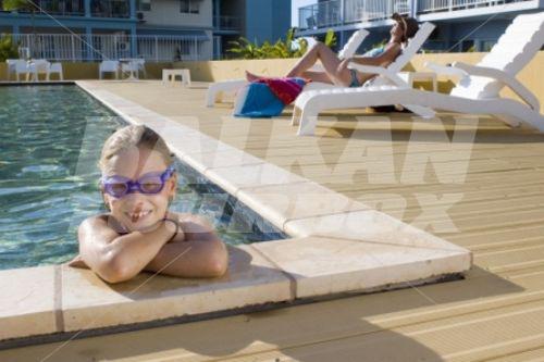 почивка в Cullen Bay Resort