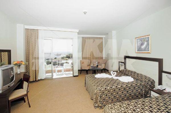 почивка в Kirman Leodikya Resort