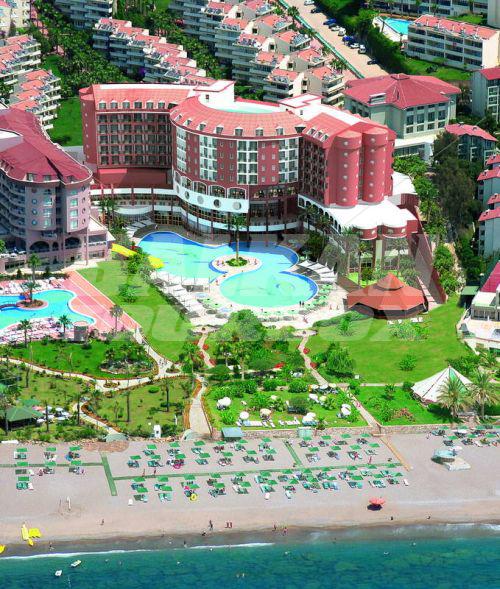 почивка в Kirman Leodikya Resort