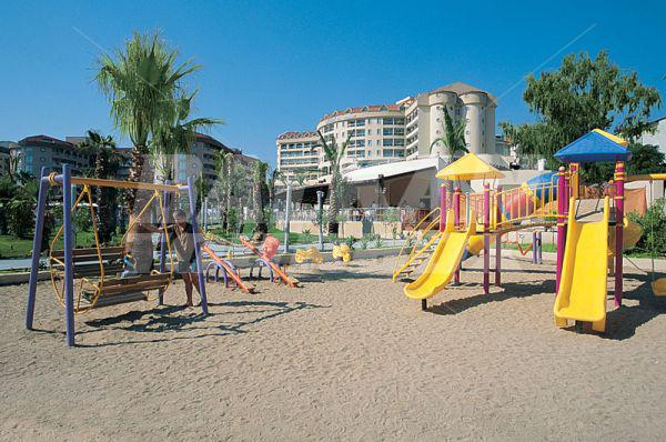 почивка в Kirman Leodikya Resort