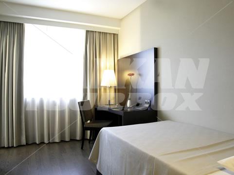 почивка в NH Duesseldorf City Center