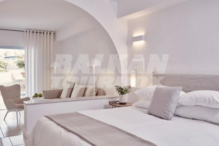 почивка в Santo Miramare Luxury Resort