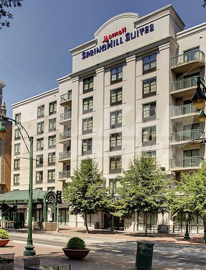 почивка в SpringHill Suites by Marriott Memphis Downtown