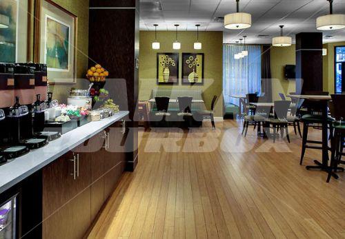 почивка в SpringHill Suites by Marriott Memphis Downtown