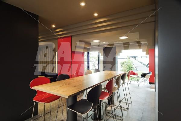 почивка в Ibis Milano Centro Hotel