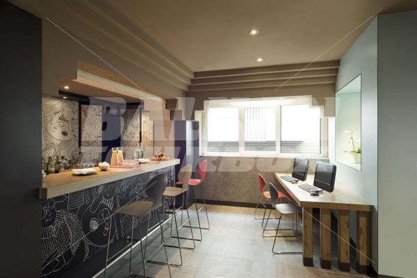 почивка в Ibis Milano Centro Hotel