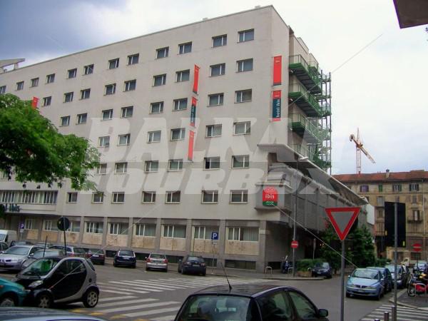 почивка в Ibis Milano Centro Hotel
