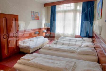 holiday in Manofa