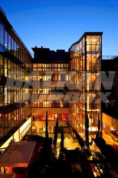 holiday in Athenaeum