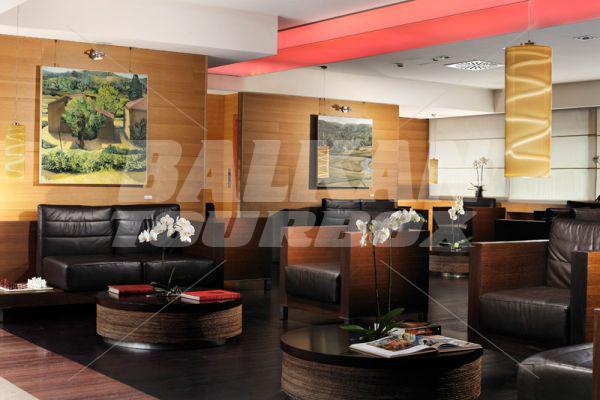 holiday in Athenaeum