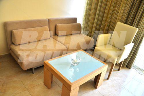 holiday in Mareblue Cosmopolitan Beach Resort