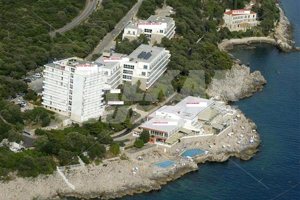 holiday in Royal Ariston