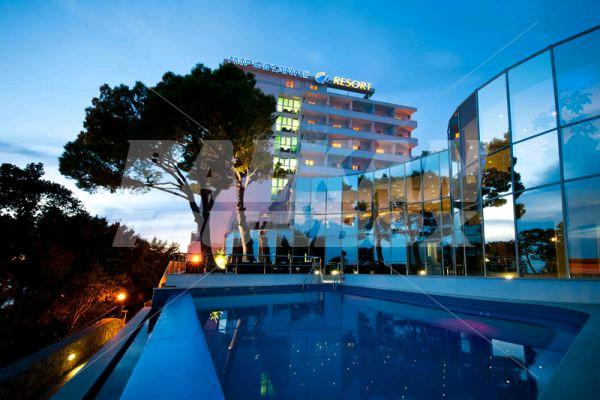 holiday in Royal Ariston