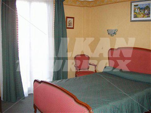 почивка в Arcantis Mondial