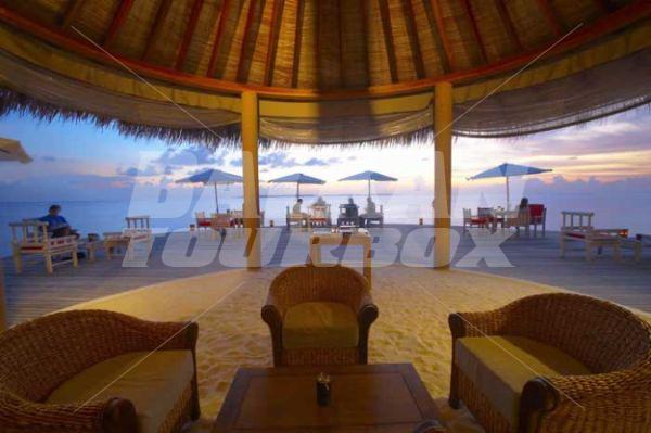почивка в The Island Hideaway at Dhonakulhi, Maldives, Spa Resort & Marina