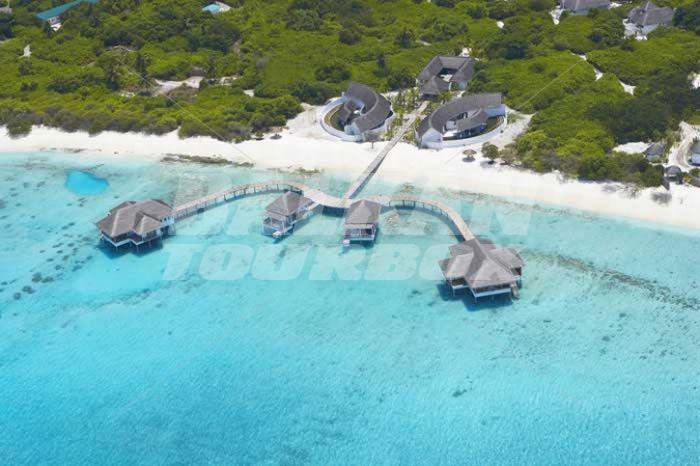 почивка в The Island Hideaway at Dhonakulhi, Maldives, Spa Resort & Marina