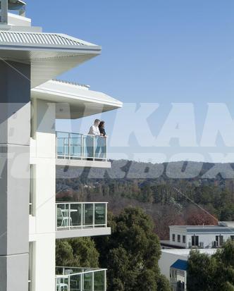 почивка в Clifton Suites On Northbourne Canberra