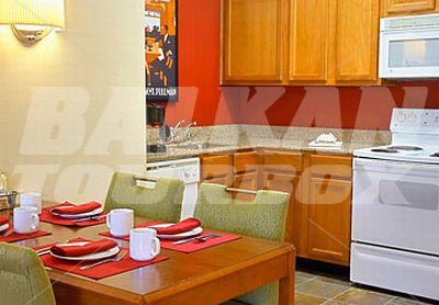 почивка в Residence Inn by Marriott Dallas Park Central