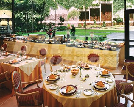 holiday in Emperador