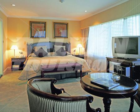 holiday in Emperador