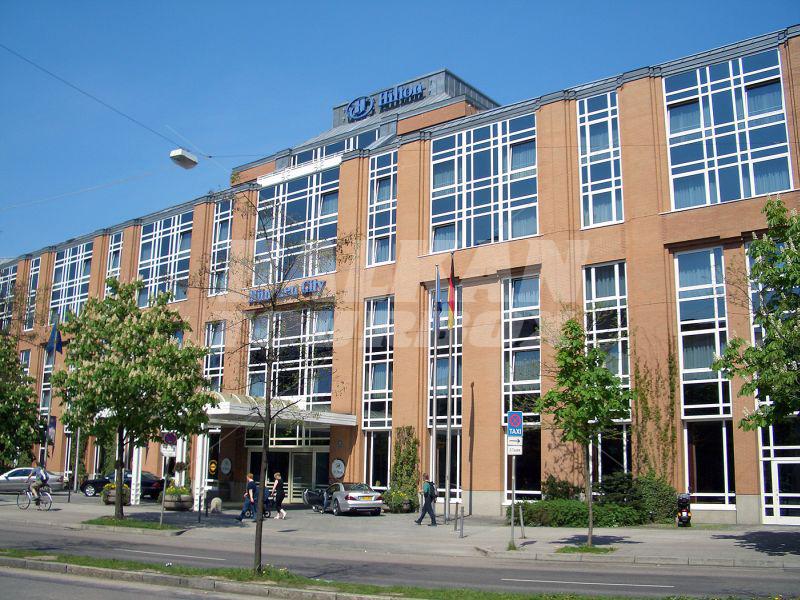 почивка в  Hilton Munich City