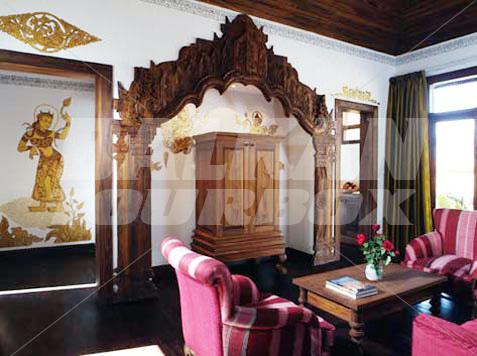 holiday in @ Tharabar Gate