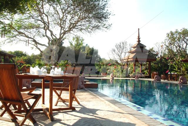 holiday in @ Tharabar Gate