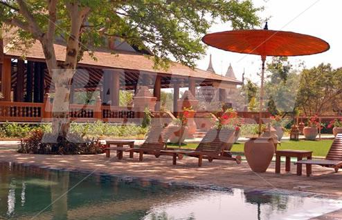 holiday in @ Tharabar Gate