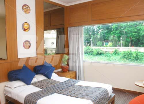 holiday in The Floatel Kolkata