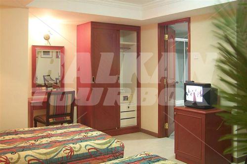 почивка в Mookai Suites