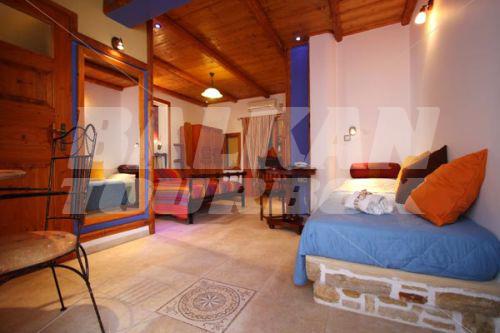 почивка в Polikandia Hotel Folegandros