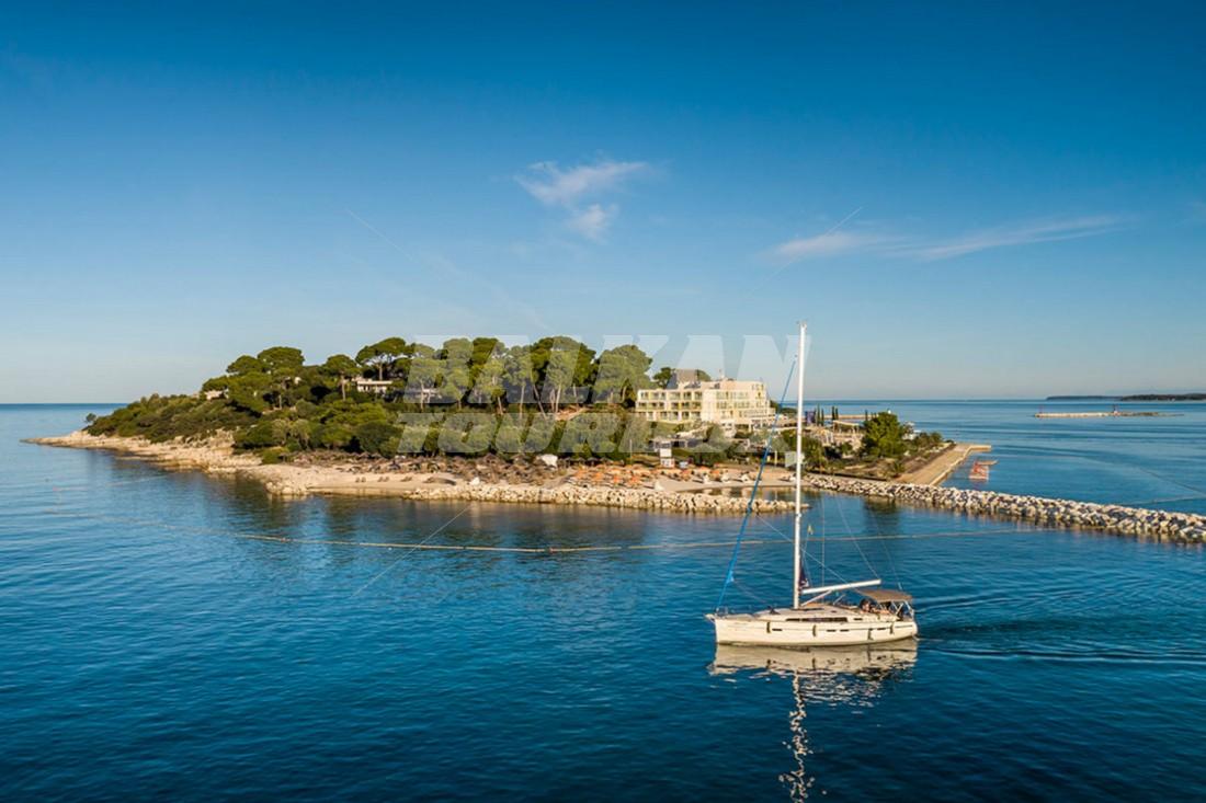 holiday in Valamar Collection Isabella Resort