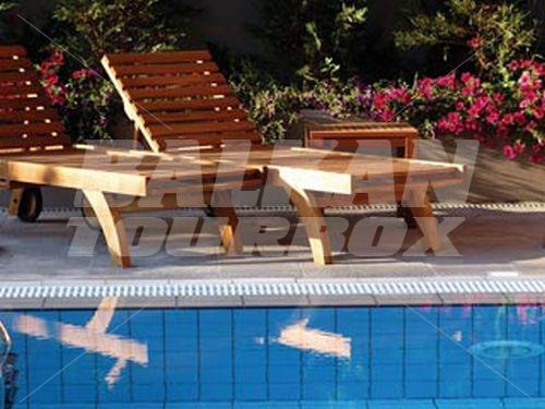 holiday in Domotel Les Lazaristes