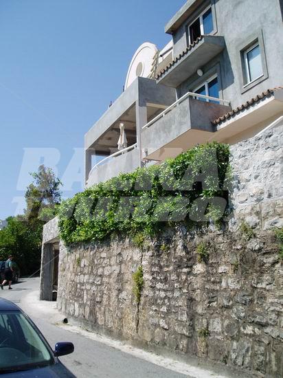 holiday in Villa Teona