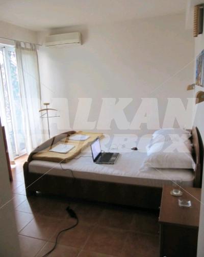 holiday in Villa Teona