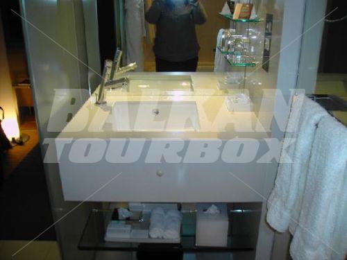 почивка в Hilton Sydney