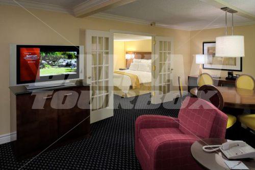 почивка в Charlotte Marriott Executive Park